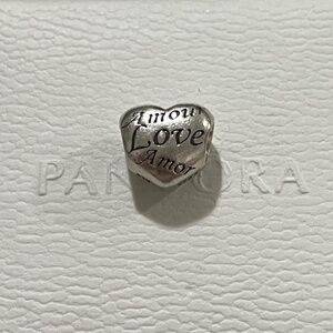 Pandora 9.25 Silver Charm Heart Amore in Several Languages